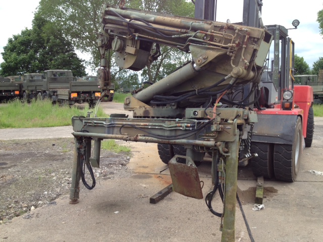 Atlas AK4300 Crane - Govsales of mod surplus ex army trucks, ex army land rovers and other military vehicles for sale